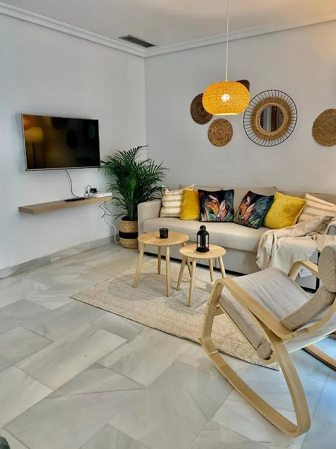 Homely Málaga Larios Apartman