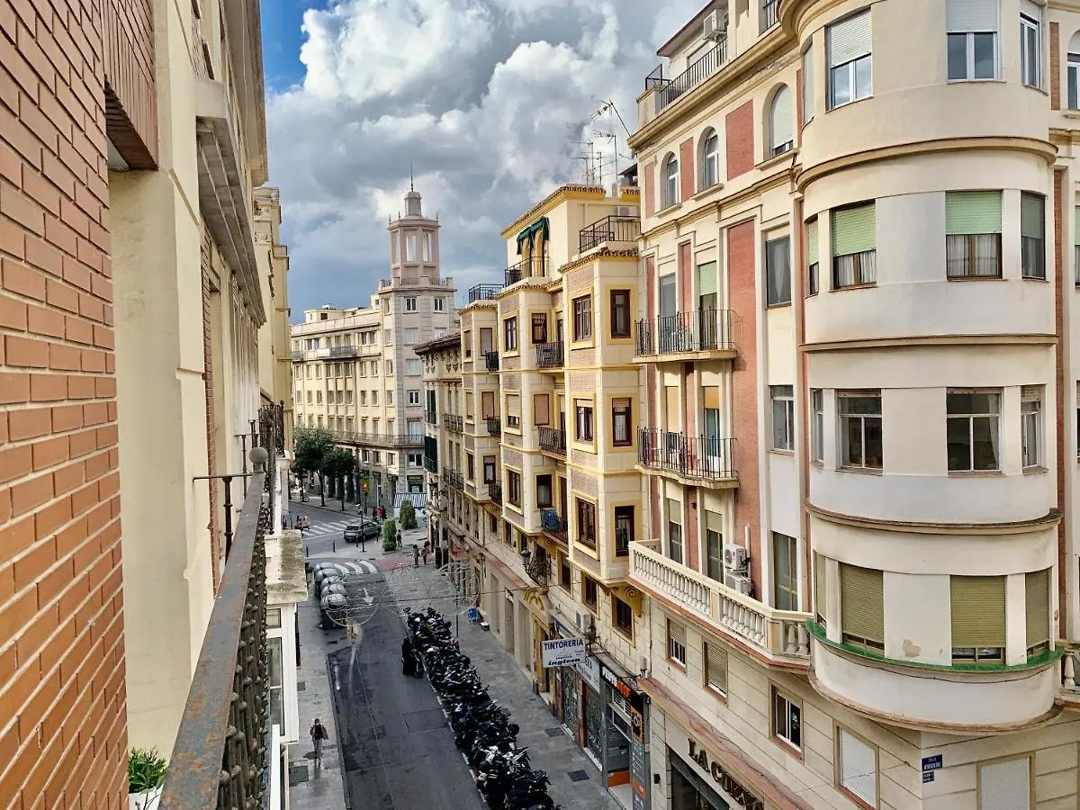 Homely Malaga Larios 0*,  Spanien