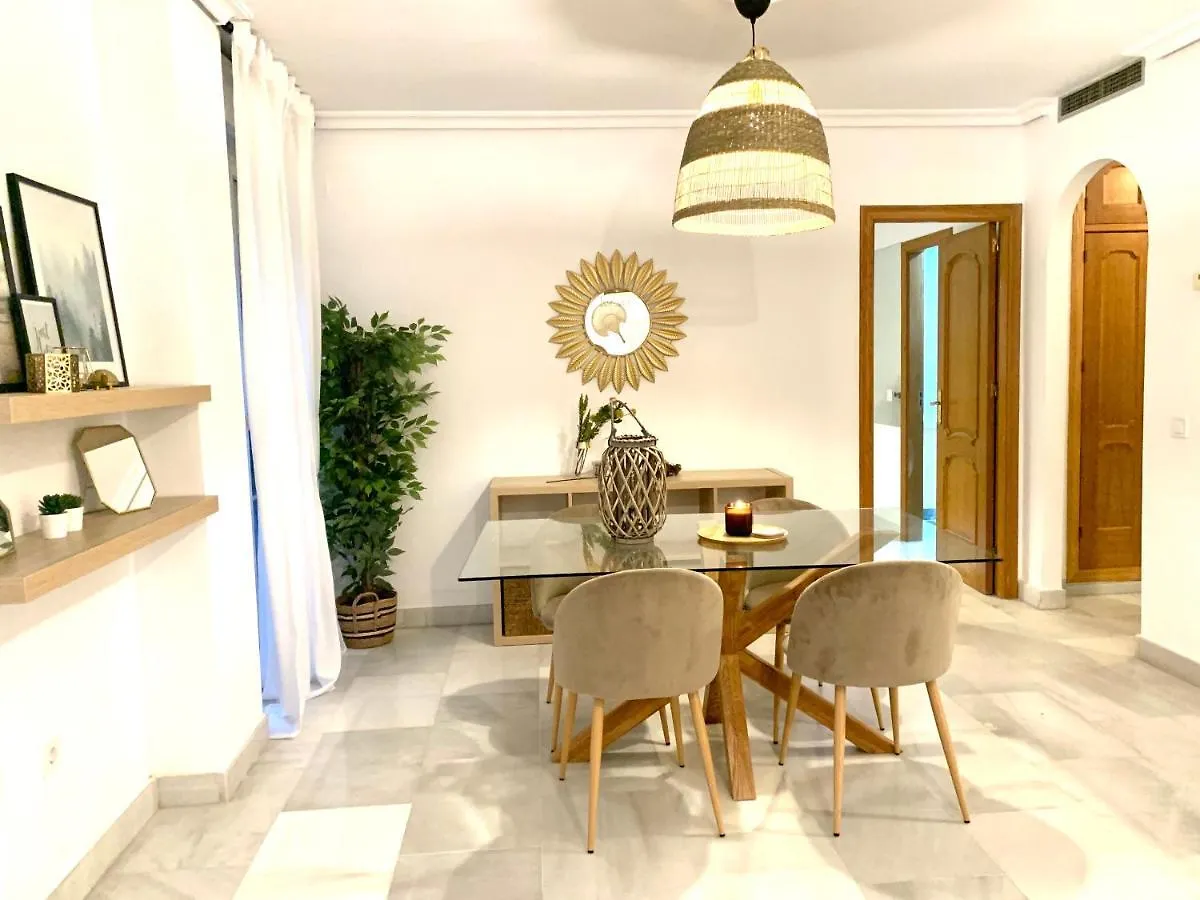 Apartamento Homely Málaga Larios
